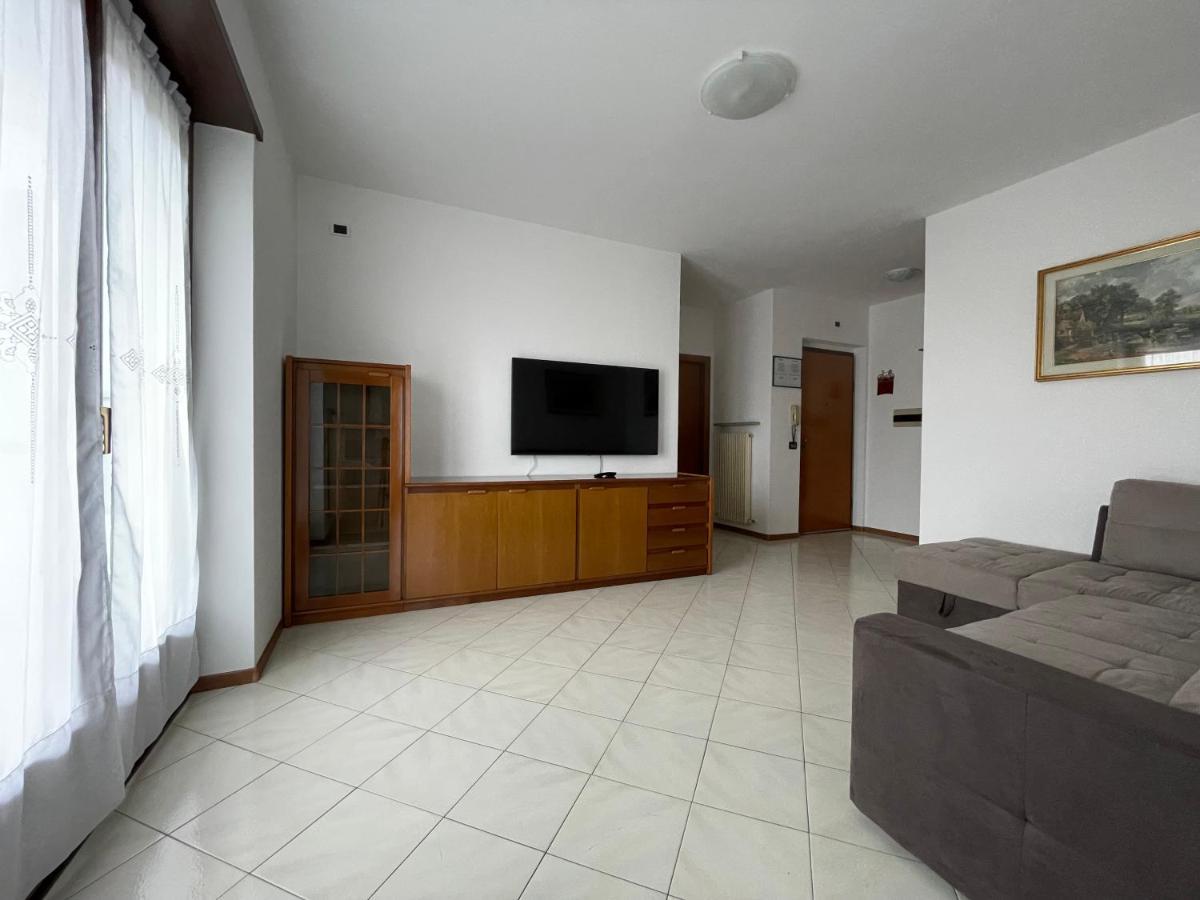 Appartamento Tranquillo Con Vista Montagna Arco Eksteriør billede