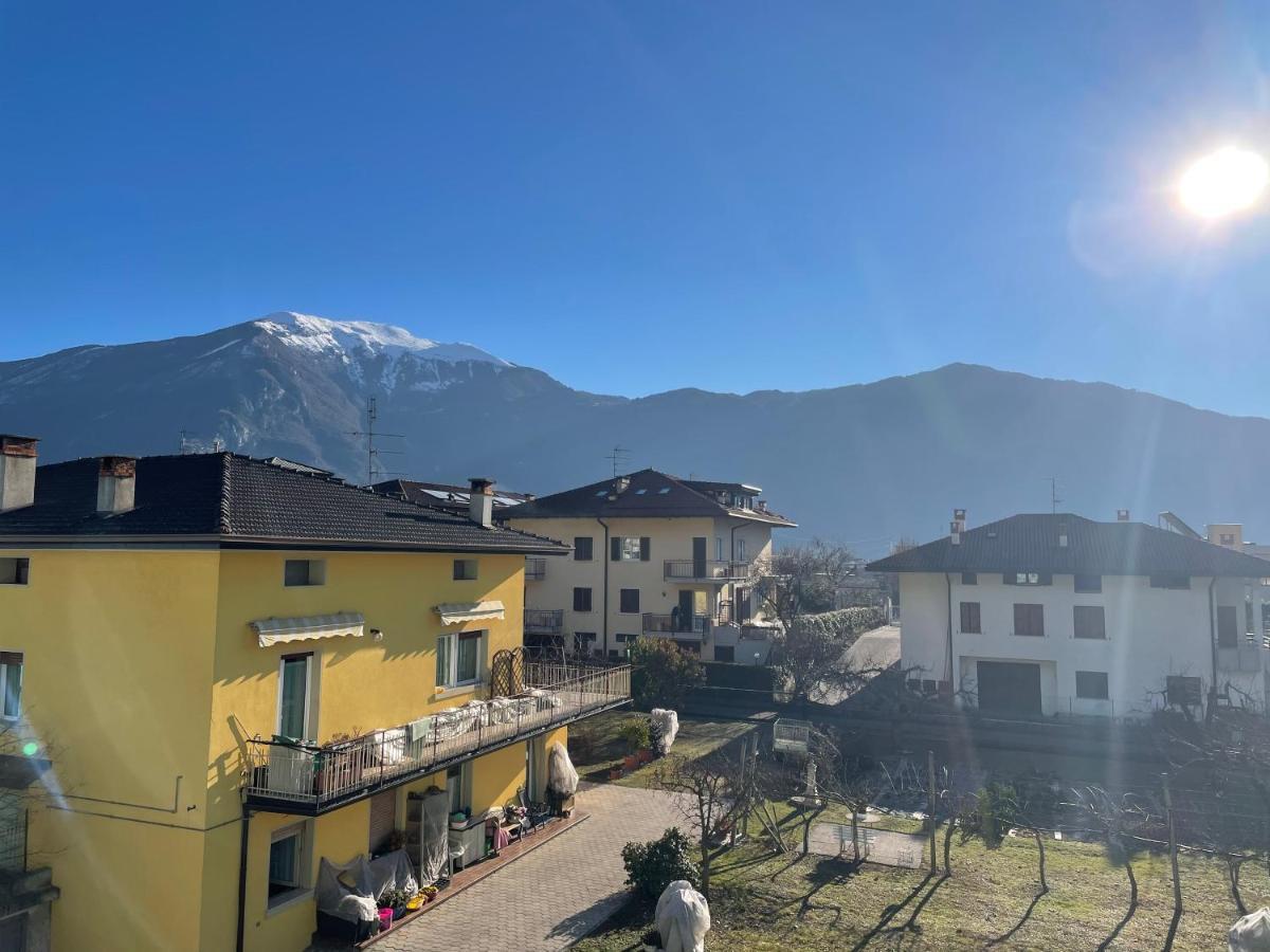 Appartamento Tranquillo Con Vista Montagna Arco Eksteriør billede